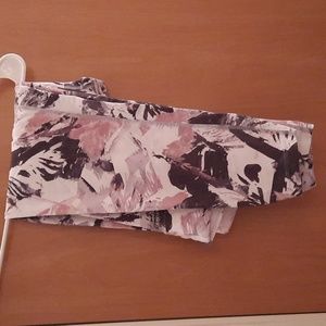 Calvin Klein Size Large Leggings